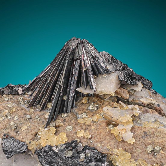 Kermesite-Globe and Phoenix Mine | Kwekwe | Midlands | Zimbabwe